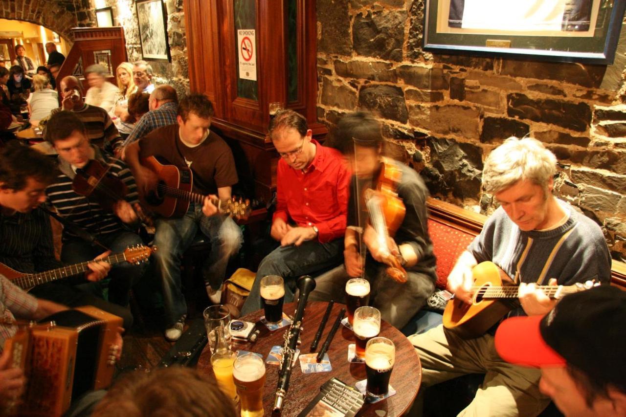 Sliabh Liag Inn Carrick  Zewnętrze zdjęcie