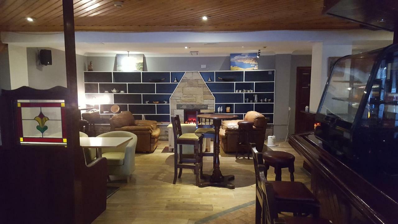 Sliabh Liag Inn Carrick  Zewnętrze zdjęcie